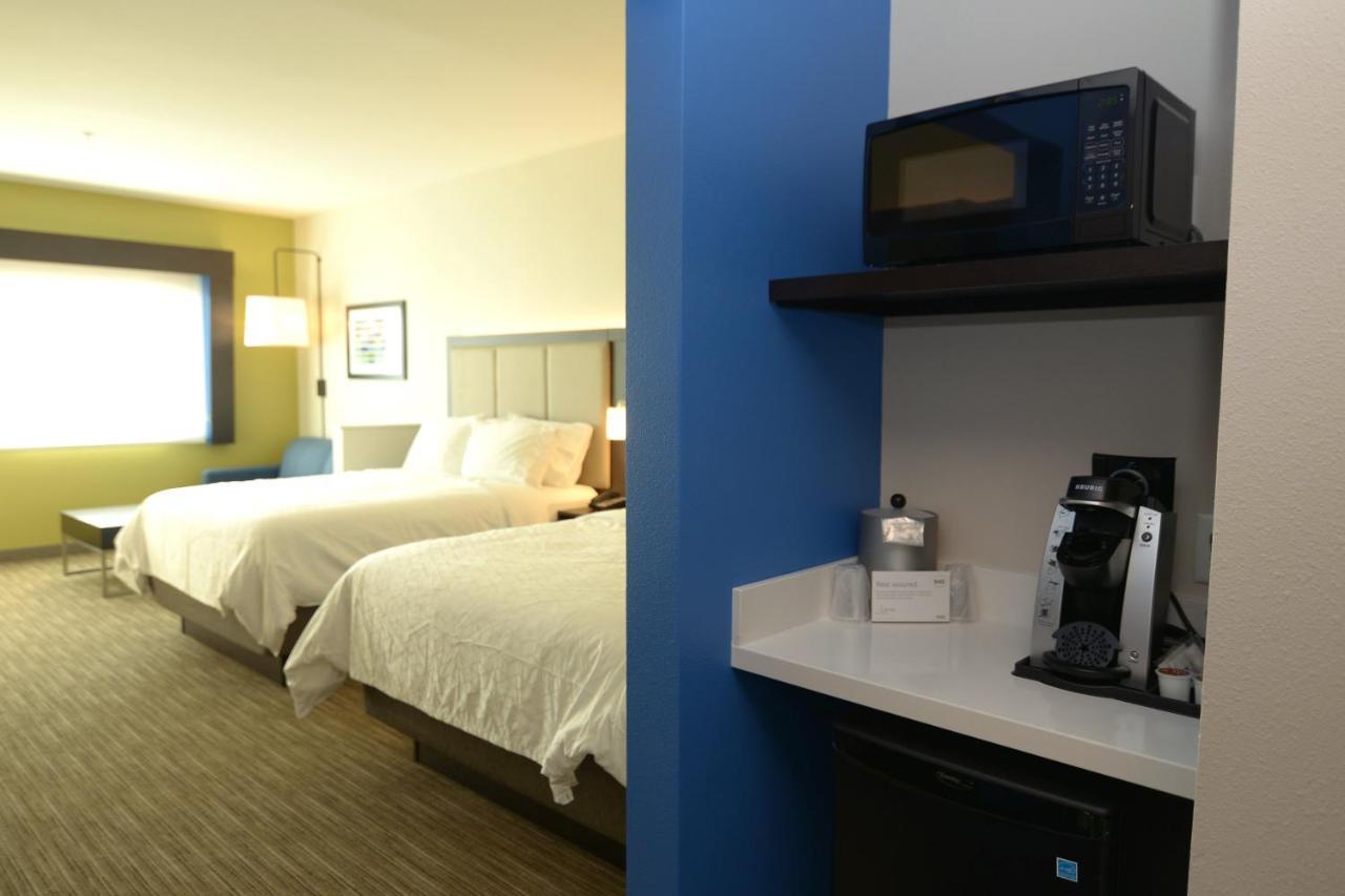 Holiday Inn Express & Suites Onalaska - La Crosse Area, An Ihg Hotel Exterior photo